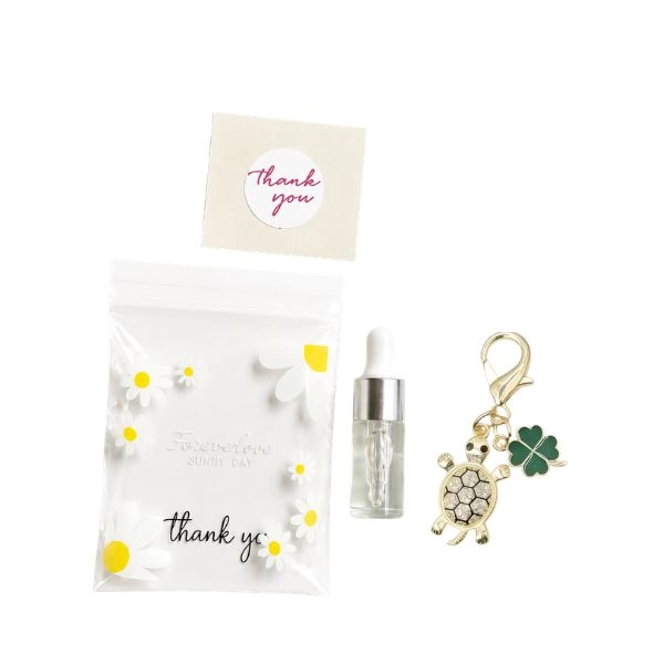 Pachet cadou ulei pentru cuticule Lemon + breloc