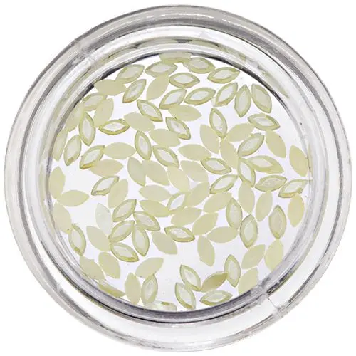 Ovale perlate, galben deschis, pentru decorarea unghiilor